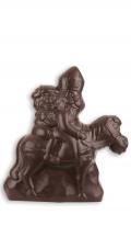 Sinterklaas en zwarte piet op paard in holle chocolade - fondant.